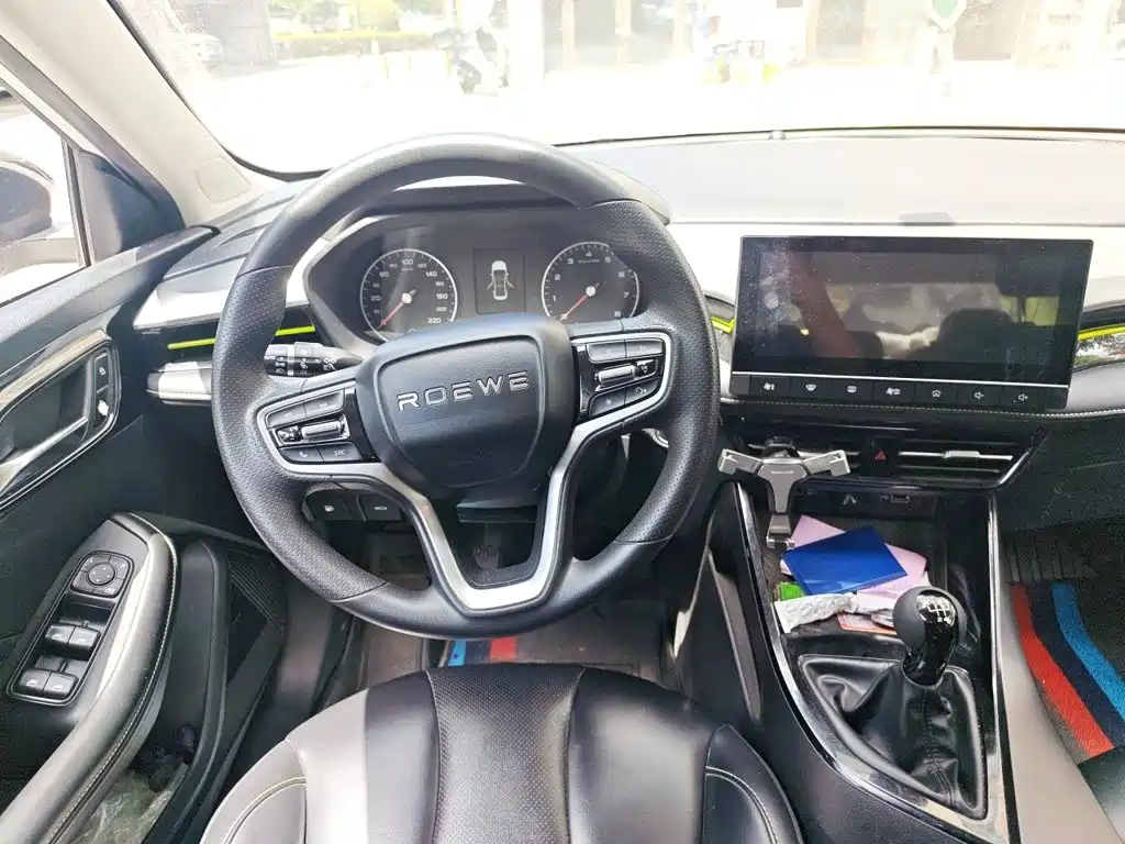 Фото 3 - Roewe i5