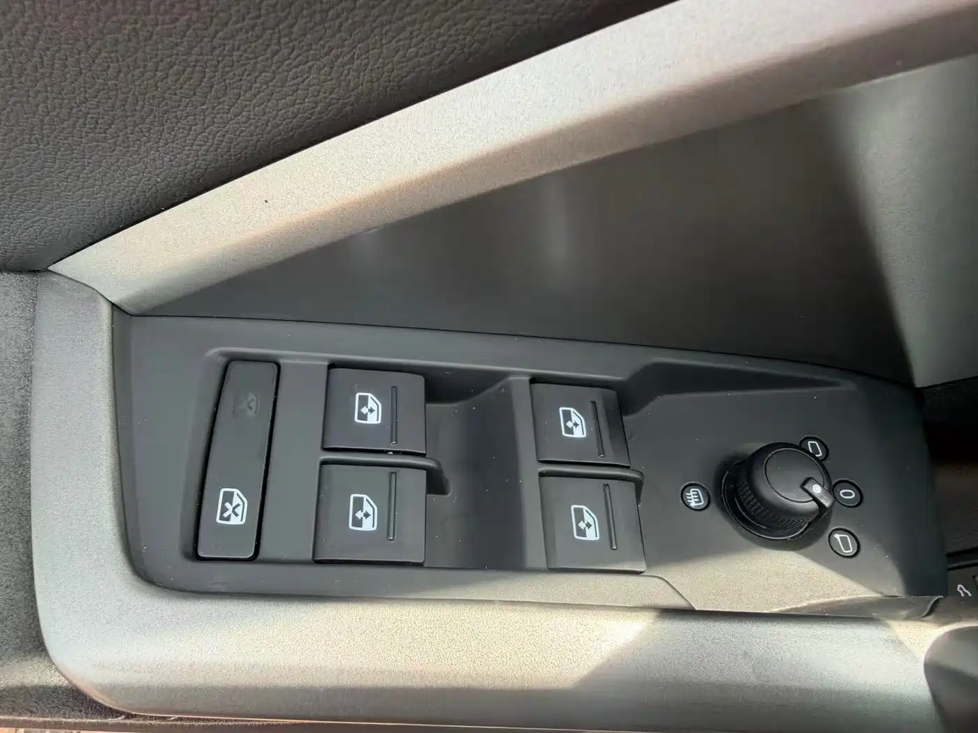 Audi Q3 2022 35 TFSI Progressive Dynamic фото 20