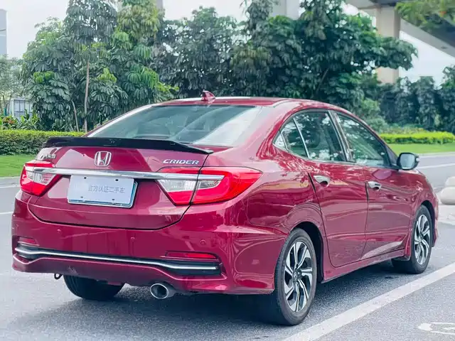 Honda Lingpai 2016 1.8L CVT Luxury Edition — фото 5