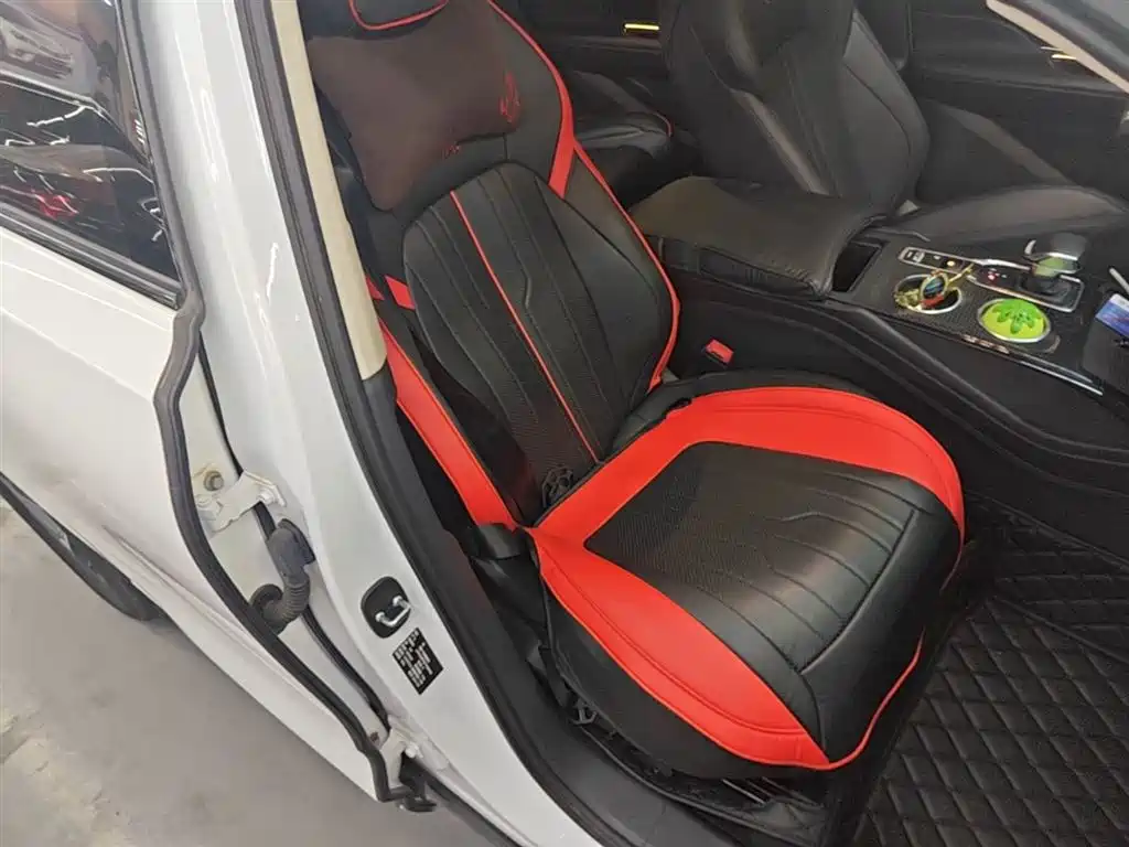 Hongqi HS3 2023 1.5T 2WD Virtue Edition фото 25