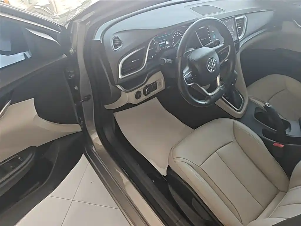 Buick Excelle 2018 15T Dual Clutch Elite (China V) фото 16