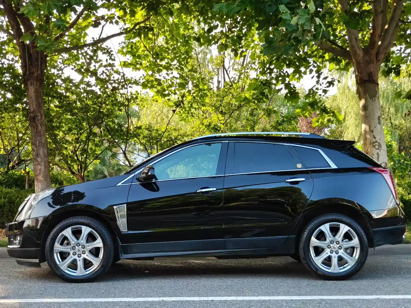 Cadillac SRX 2015 2014 3.0L Leading Model