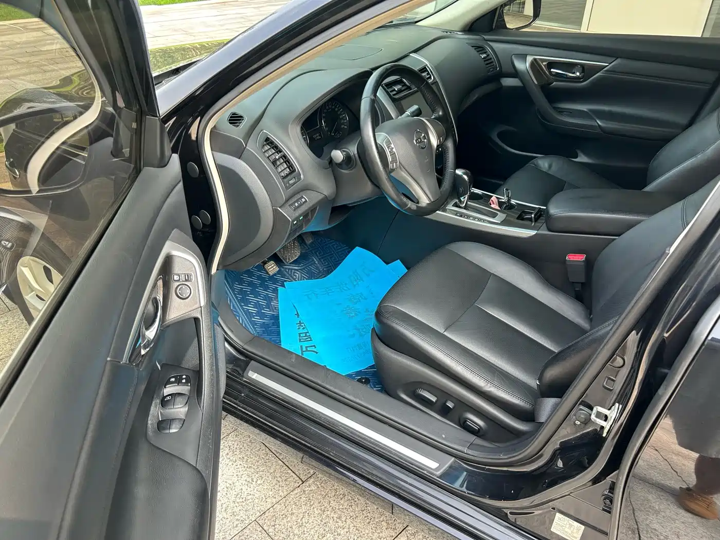 Фото 8 - Nissan Teana