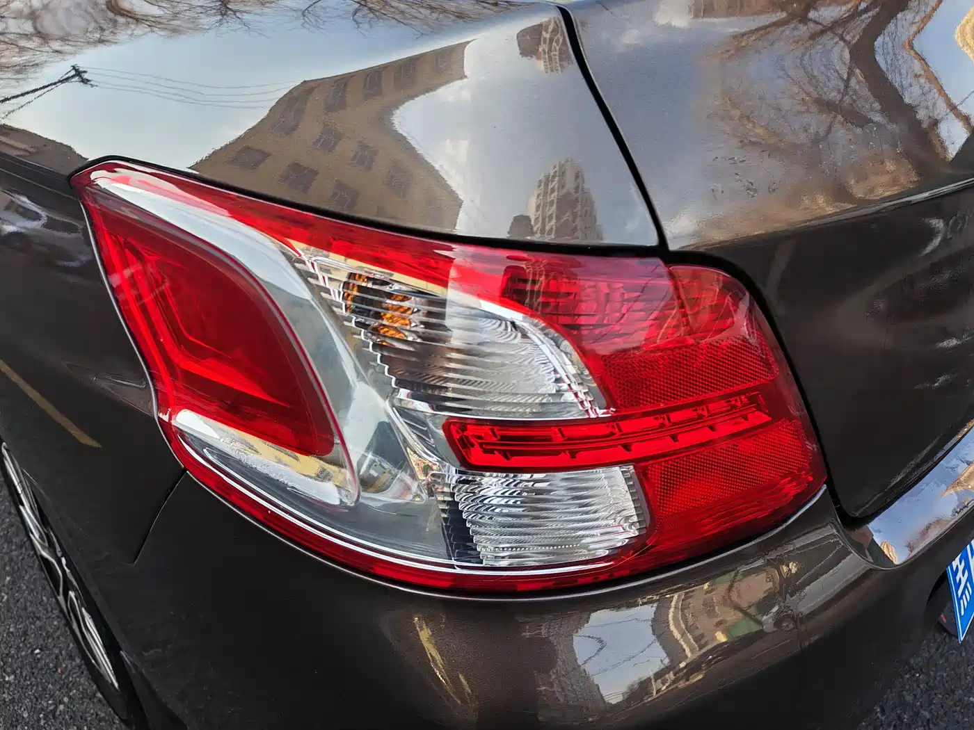 Peugeot 301 2014 1.6L Automatic Comfort Edition фото 14