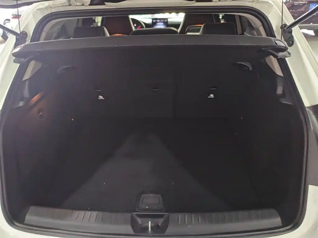 Mercedes-Benz GLA 2018 GLA 200 Dynamic фото 19