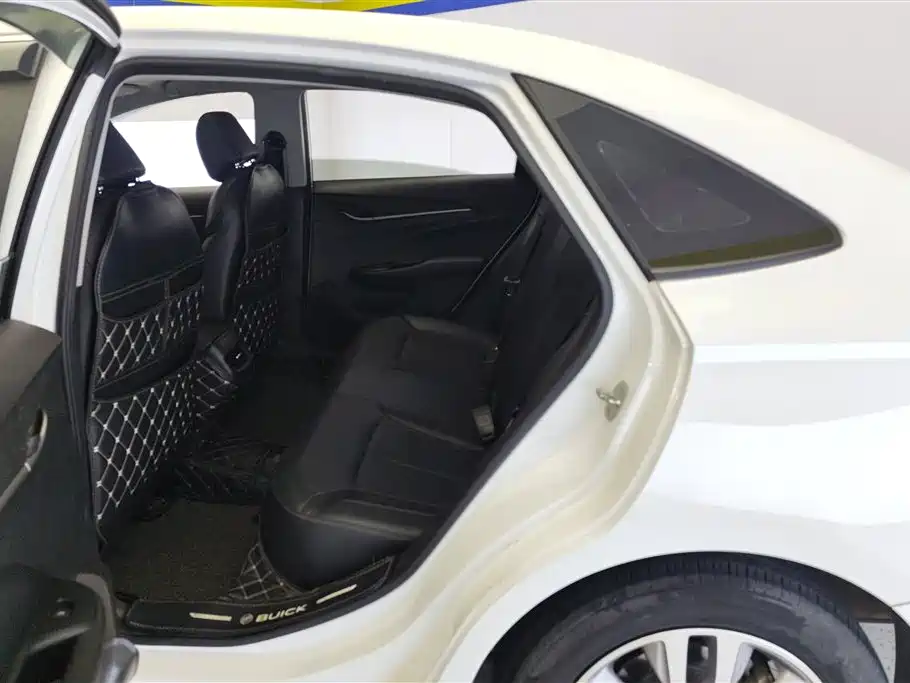 Buick Excelle 2021 Facelift 1.3T Auto Mild Hybrid Elite фото 11