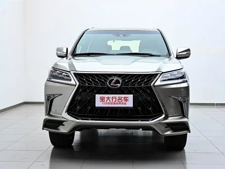 Lexus LX 2017 570 Prestige Luxury фото 3