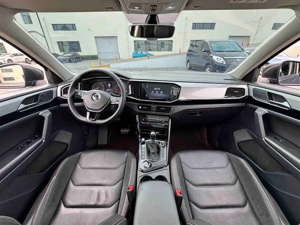 Volkswagen Tayron 2020 330TSI 2WD Luxury Smart Edition фото 14