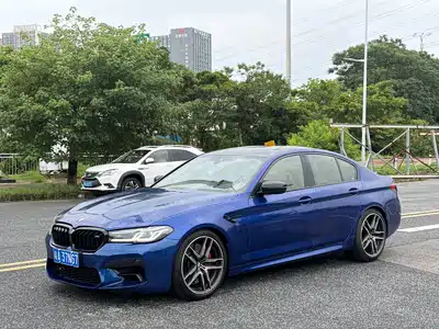 BMW M5