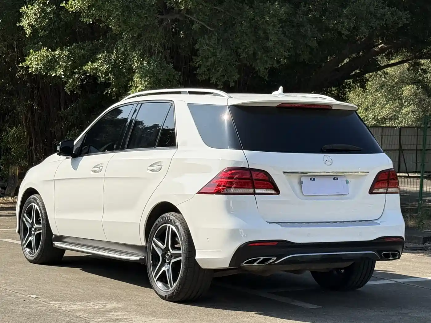 Mercedes-Benz GLE AMG 2017 AMG GLE 43 4MATIC фото 14