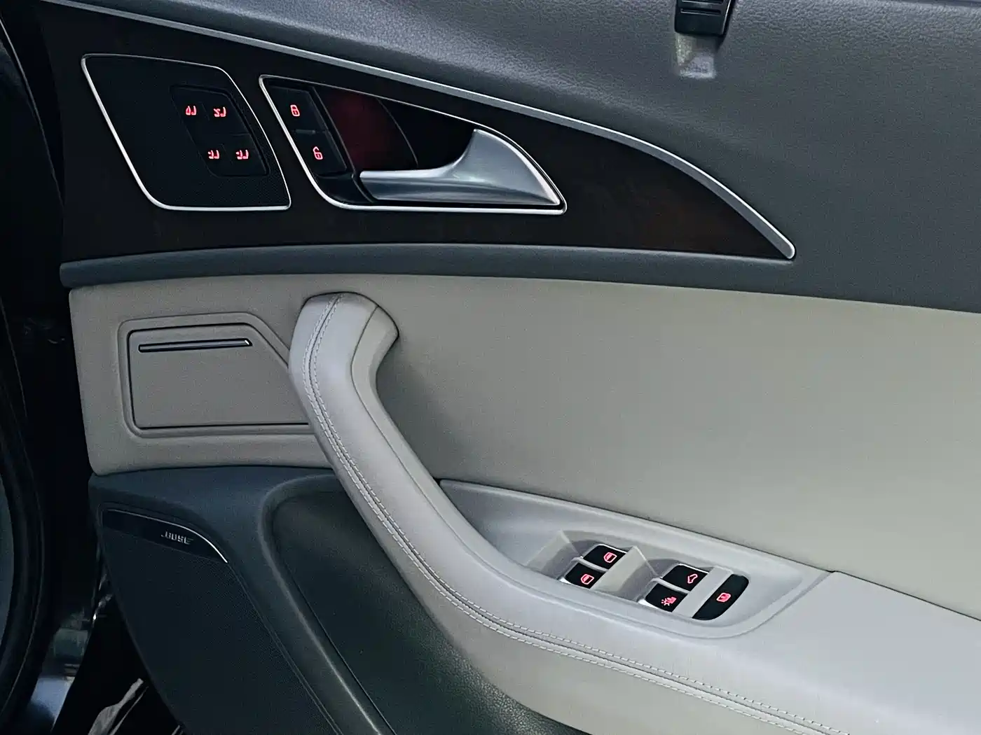 Audi A6L 2014 50 TFSI quattro Luxury фото 8