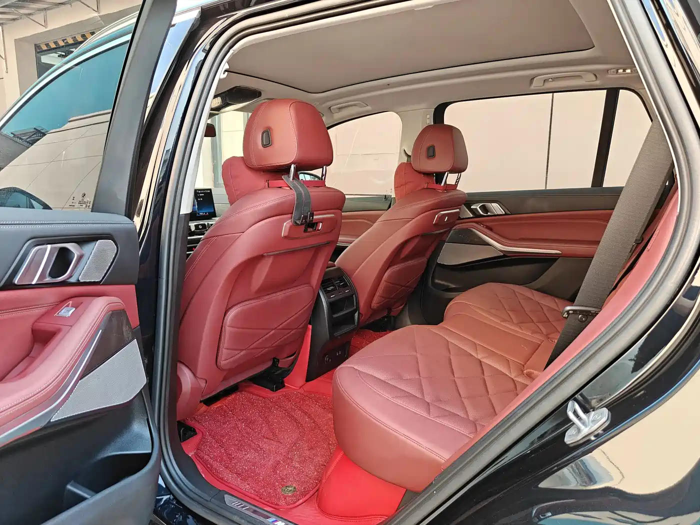 BMW X5 2023 xDrive 30Li Premium M Sport Package фото 7