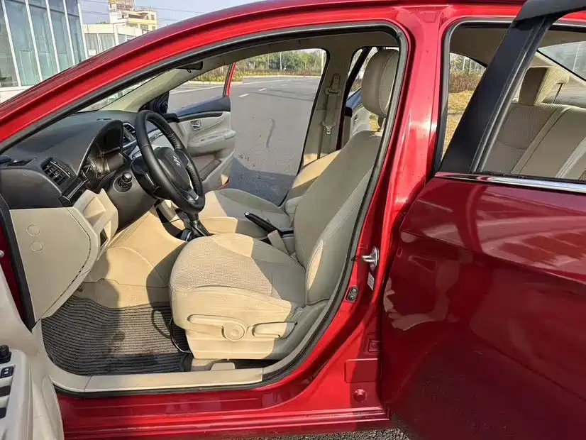 Suzuki Alivio 2016 2015 1.6L Automatic Comfort