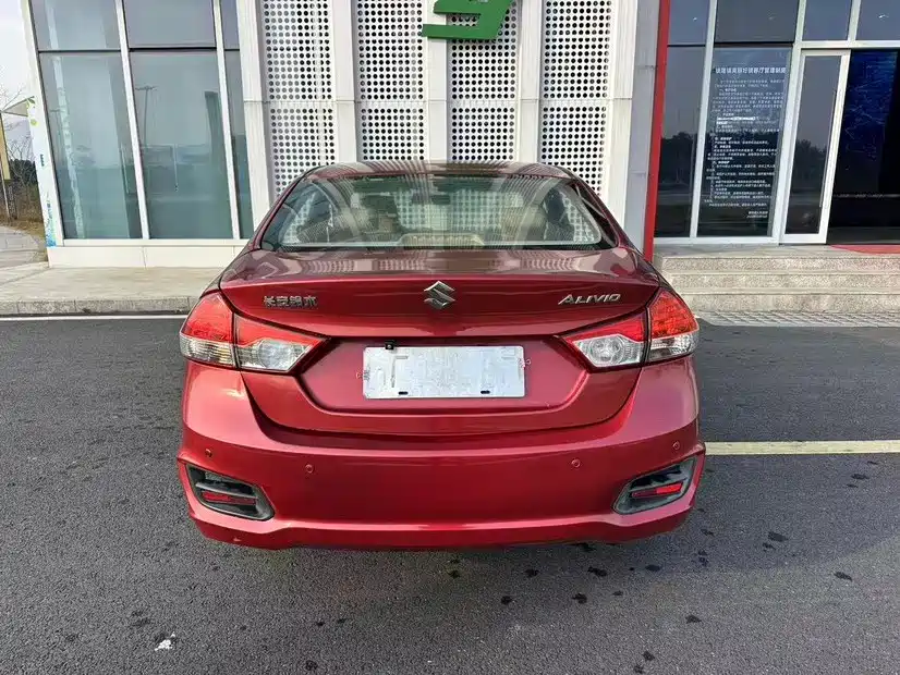 Suzuki Alivio 2016 2015 1.6L Automatic Comfort
