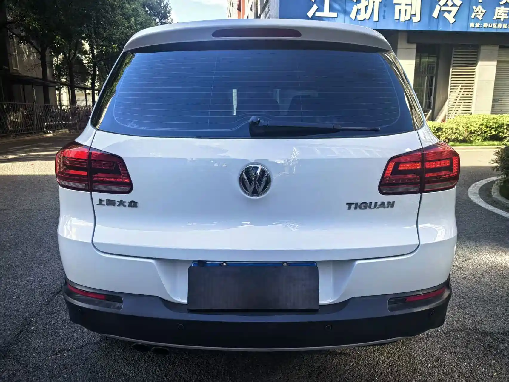 Фото 23 - Volkswagen Tiguan