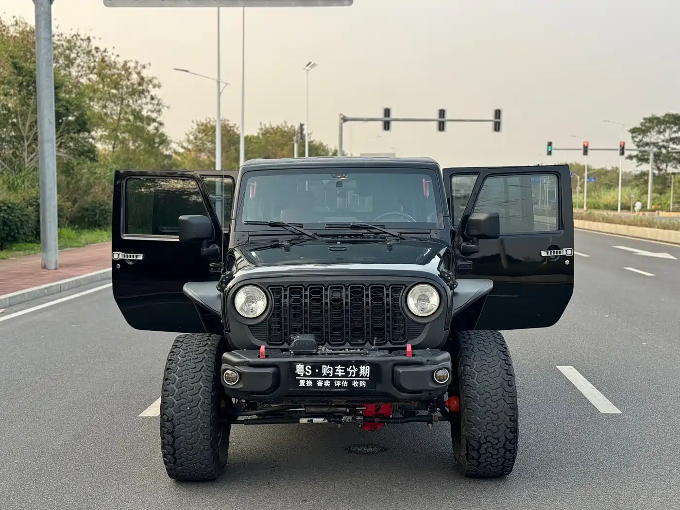 Photo 2 - Jeep Wrangler