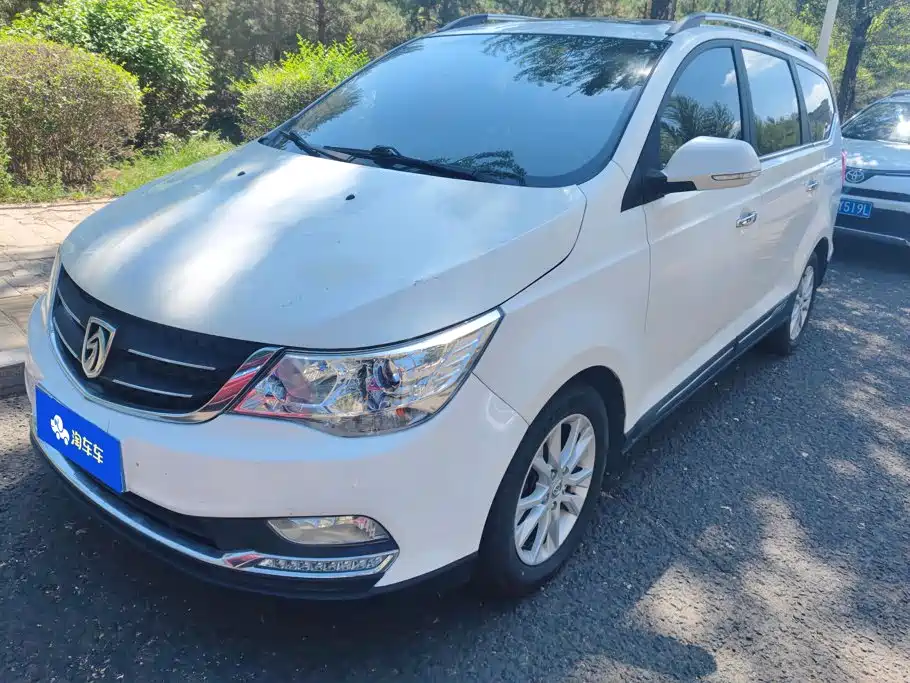 Фото 1 - Baojun 730