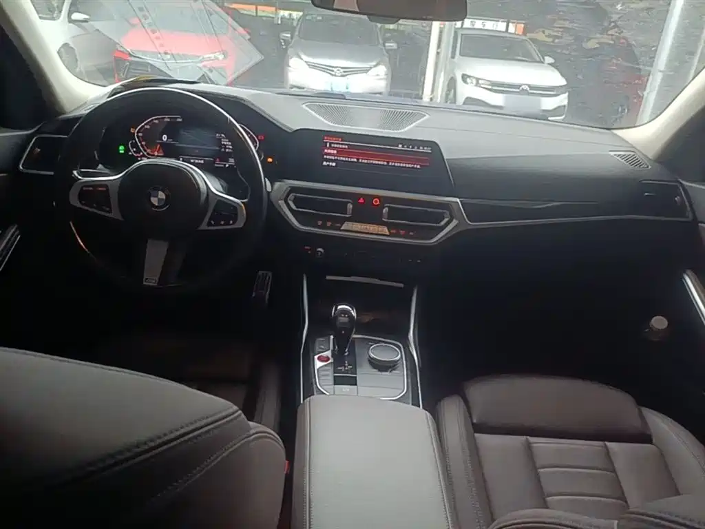 BMW 3 Series 2021 325Li M Sport Package фото 10