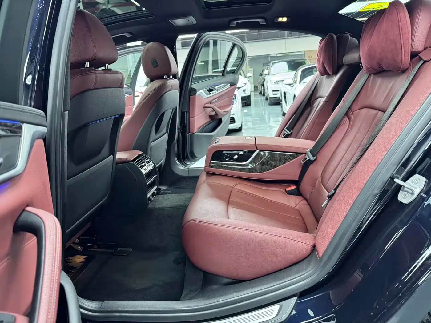 BMW 5 Series 2018 Facelift 530Li Leading M Sport Package фото 15