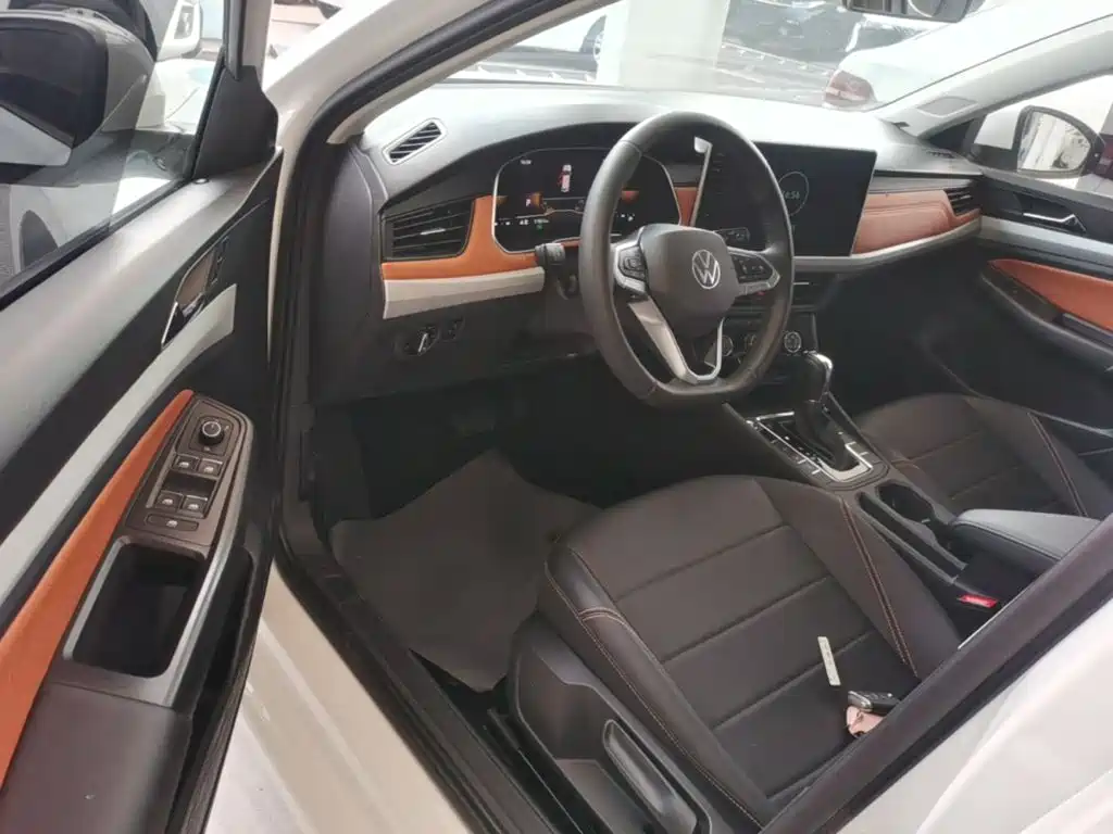 Volkswagen Bora 2025 2025 200TSI DSG Joy Ride Navigation Edition