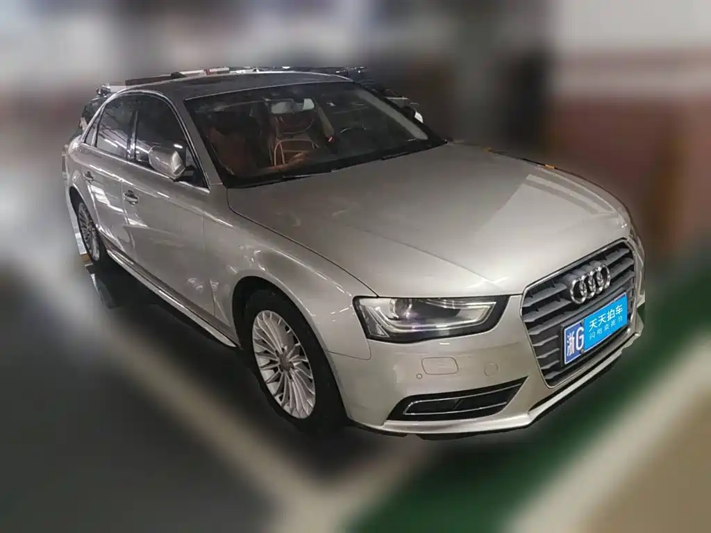 Фото 3 - Audi A4L