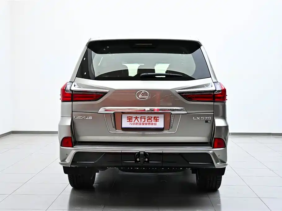 Lexus LX 2017 570 Prestige Luxury фото 8