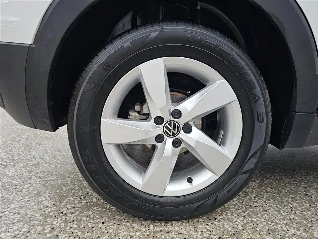 Volkswagen T-Cross 2023 Facelift 1.5L Automatic Trend Edition фото 13