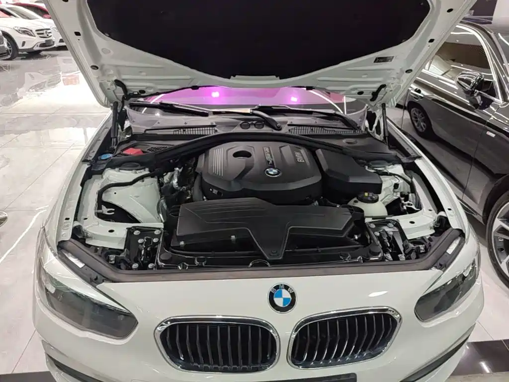 BMW 1 Series (Import) 2019 2018 118i Leading