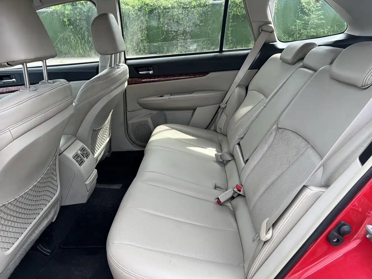 Subaru Outback 2010 2010 2.5i Luxury Navigation