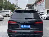 Photo 5 - Audi Q7