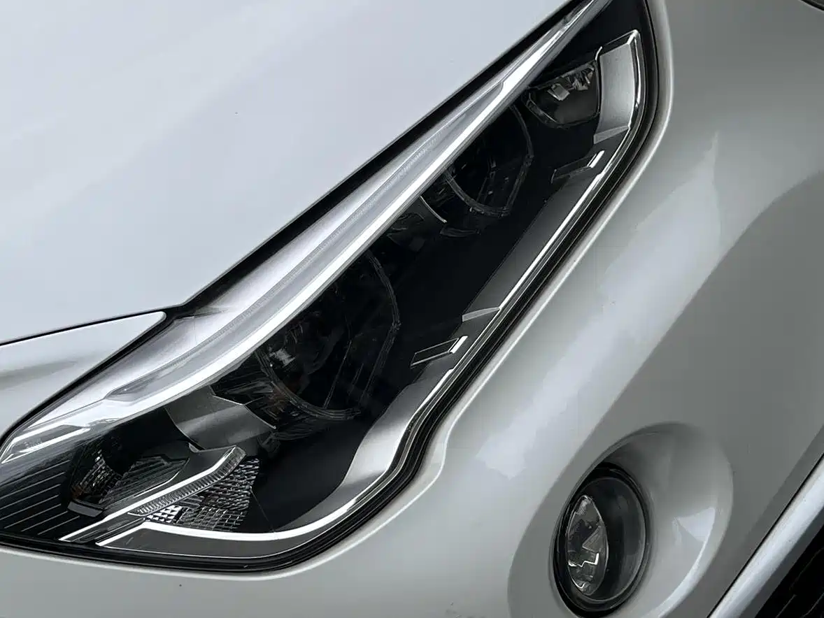 BMW X1 2018 sDrive18Li Premium Model фото 7