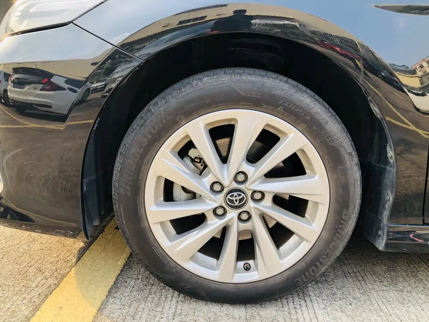 Toyota Camry 2023 2.0G Luxury Edition фото 9