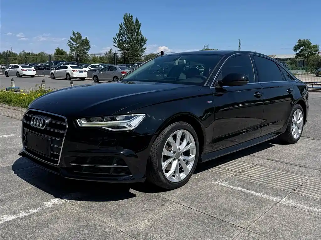 Audi A6L 2018 30th Anniversary 35 TFSI Fashion