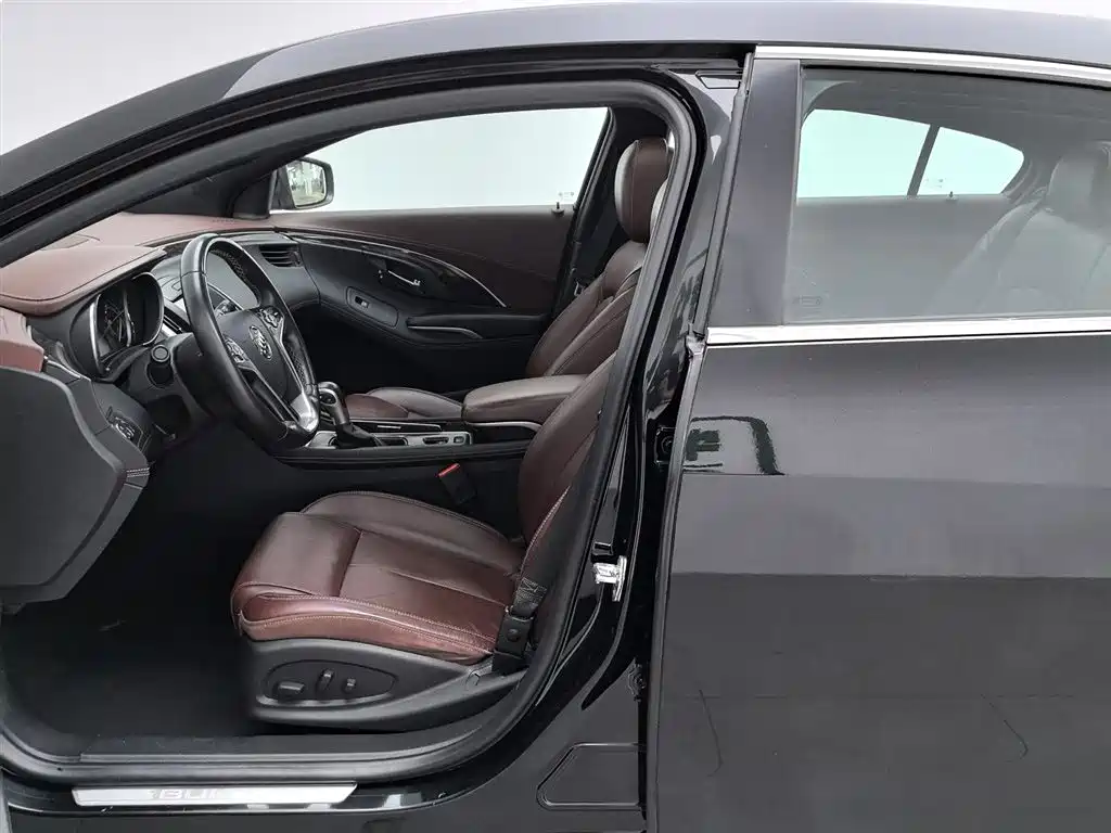 Buick LaCrosse 2013 2.4L SIDI Elite Comfort фото 10