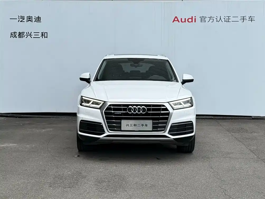 Audi Q5L 2018 45 TFSI Exclusive Elegance China VI фото 2
