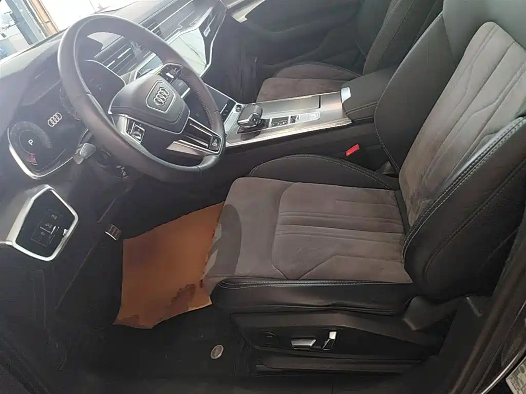 Audi A6L 2023 Facelift 40 TFSI Luxury Dynamic фото 15