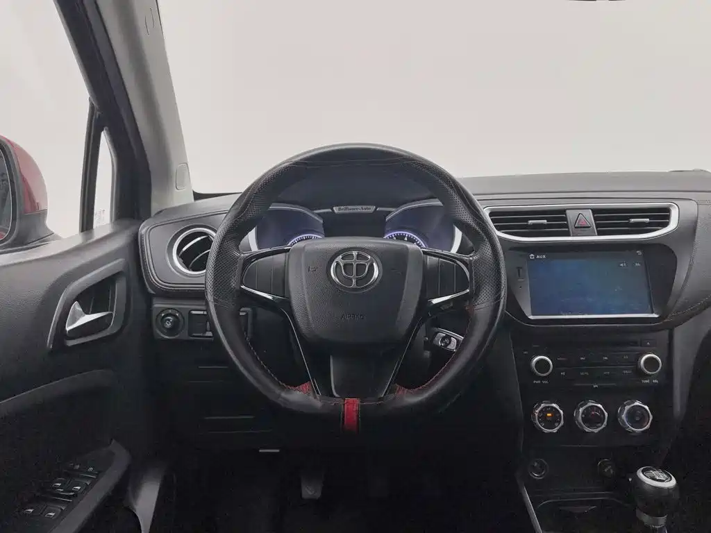 Zhonghua V3 2016 2016 1.5L Manual Comfort