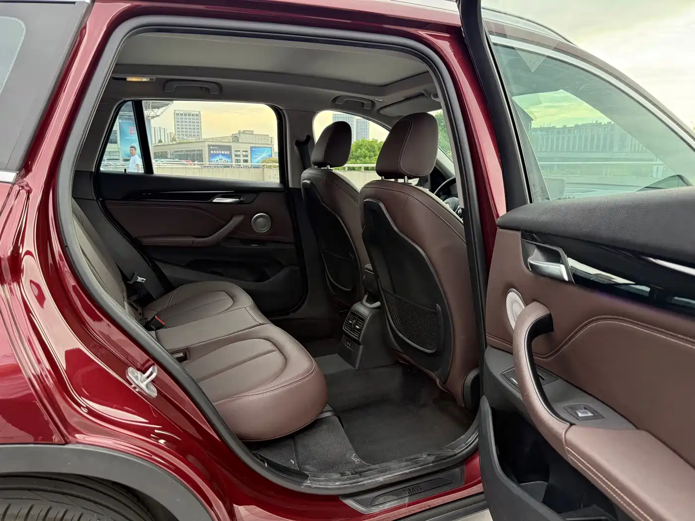 BMW X1 2021 sDrive25Li Leading фото 10