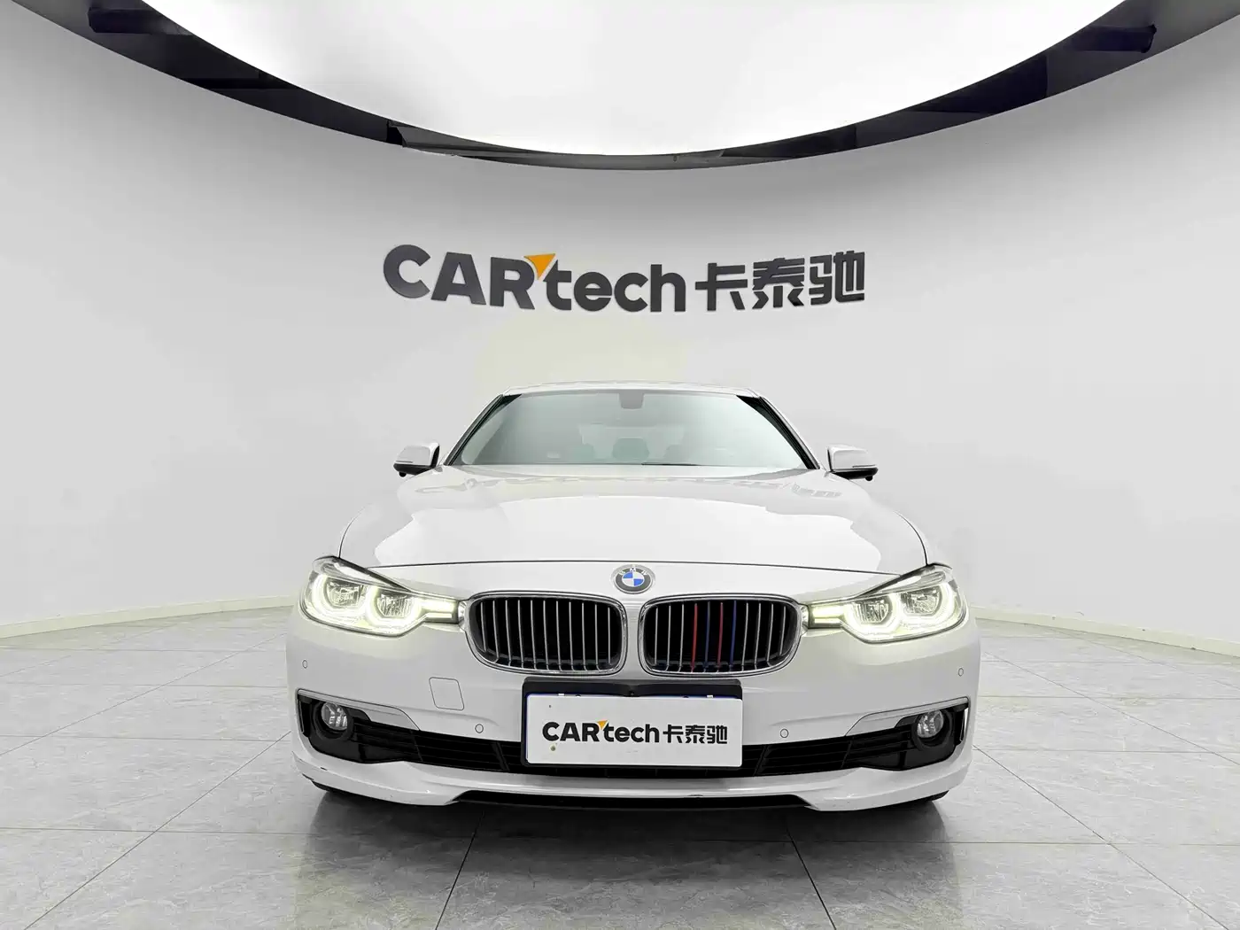 BMW 3 Series 2018 320Li Fashion Style фото 2