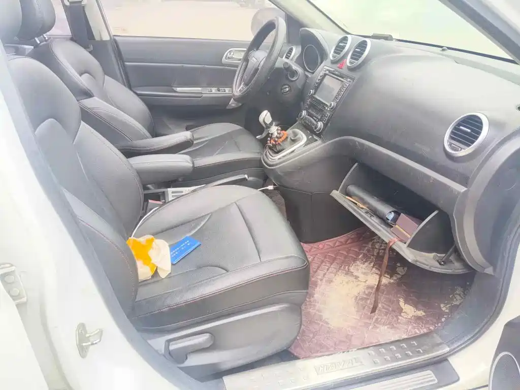 Photo 13 - Haval H6