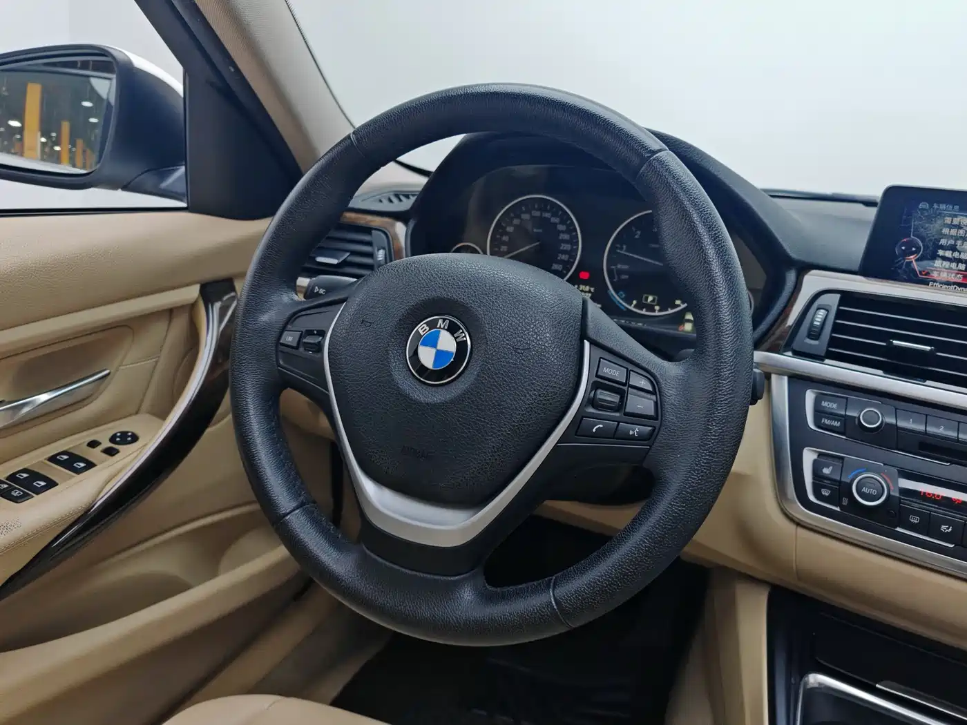 BMW 3 Series 2013 Facelift 320Li Luxury Design Package фото 16