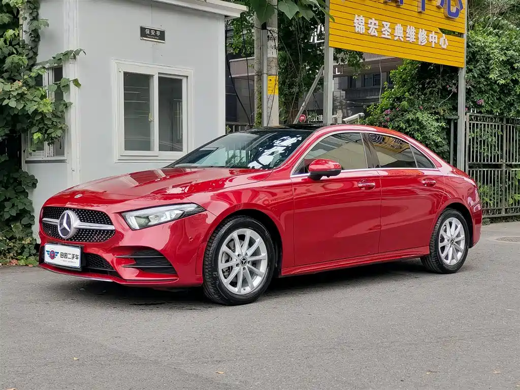 Mercedes-Benz A-Class 2022 Facelift A 200 L Sport Sedan Dynamic