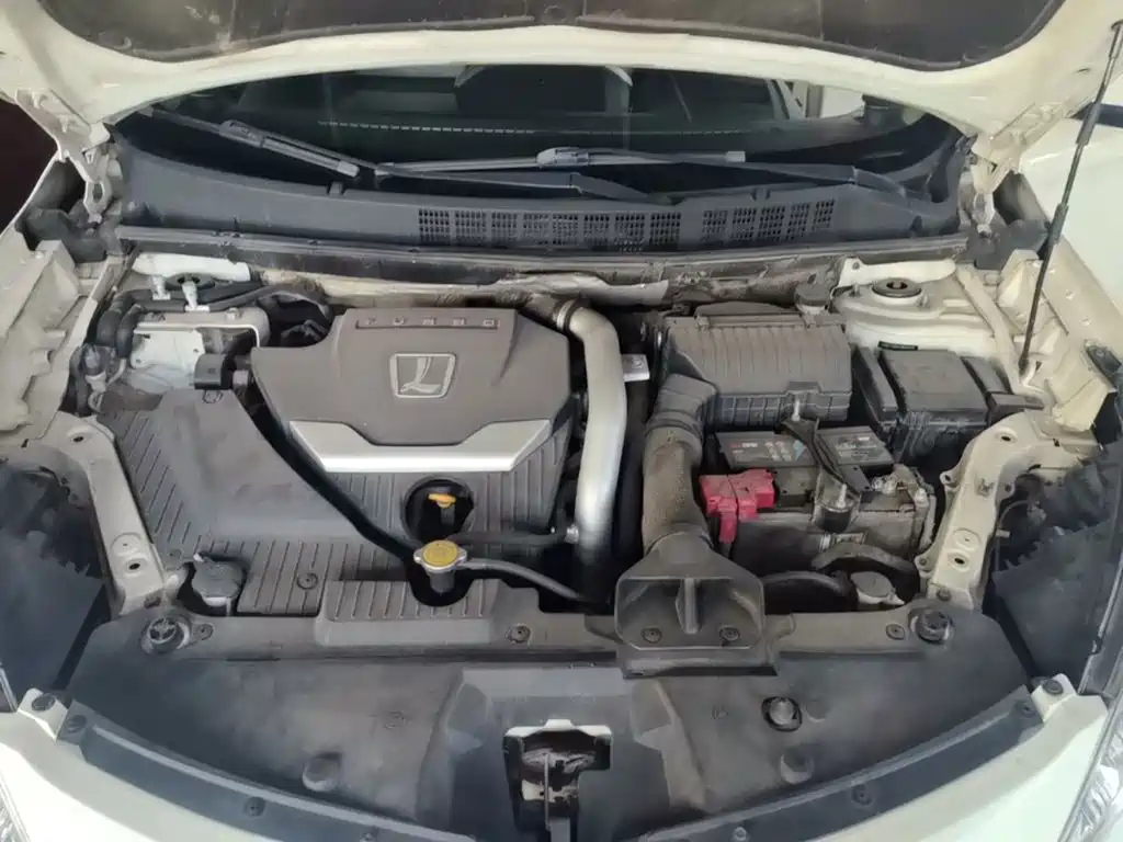 Luxgen U6 SUV 2015 2015 1.8T Fashion Edition
