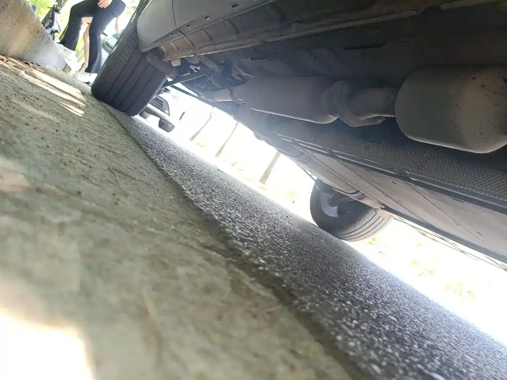 BYD Song PLUS PHEV 2021 DM-i 51KM Honor фото 16
