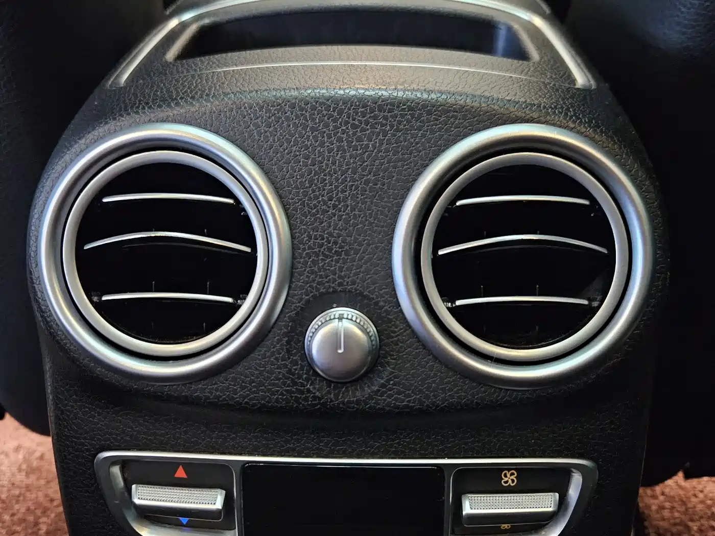 Mercedes-Benz GLC 2020 Facelift GLC 300 L 4MATIC Dynamic фото 15