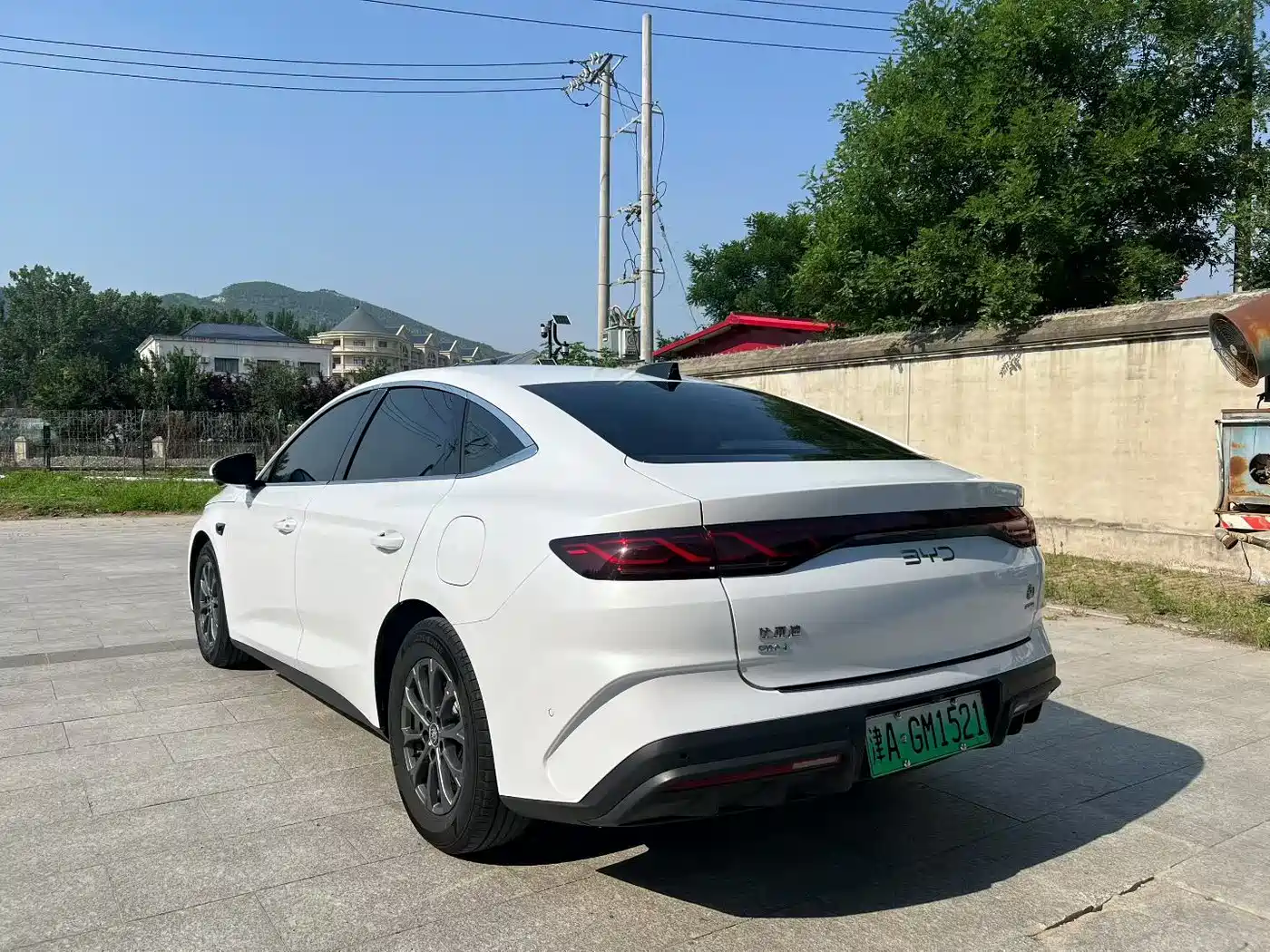 BYD Qin L 2025 DM-i Smart Drive Edition 80KM Leading фото 5