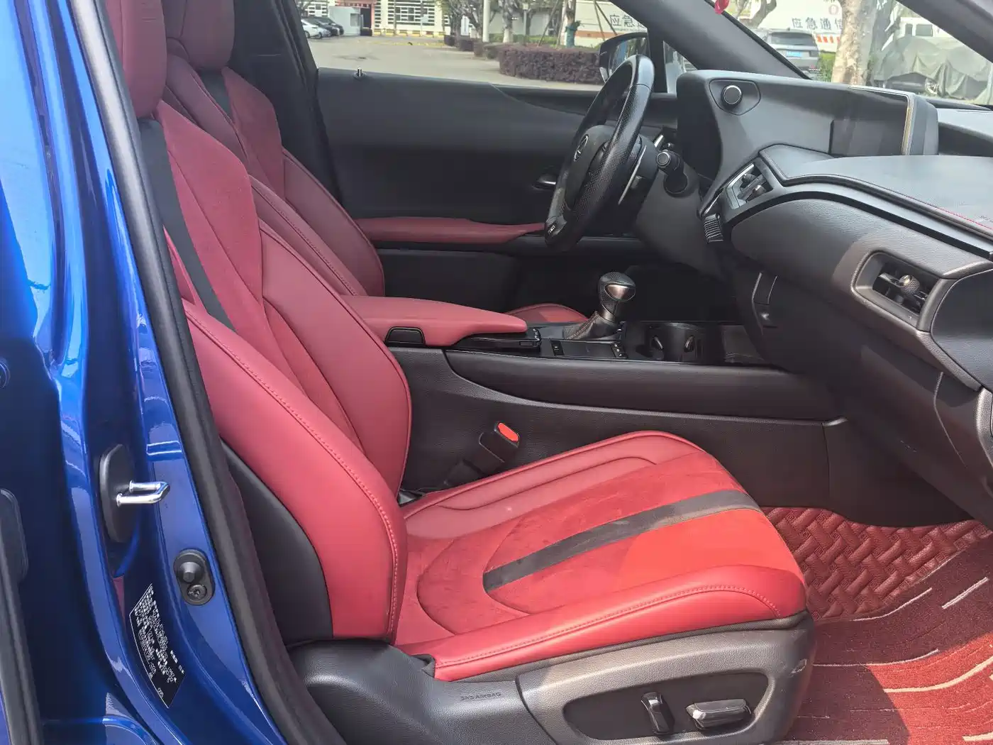 Lexus UX 2020 Facelift 200 F SPORT Edition фото 11