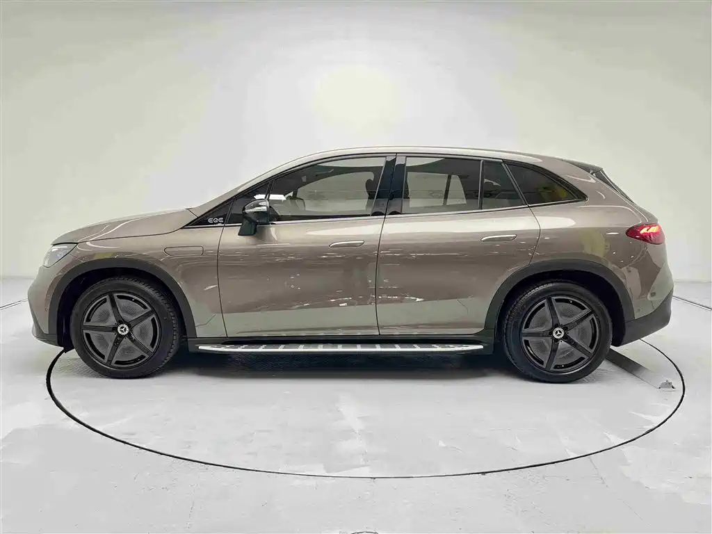 Mercedes-Benz EQE SUV 2024 500 4MATIC Flagship Edition фото 19