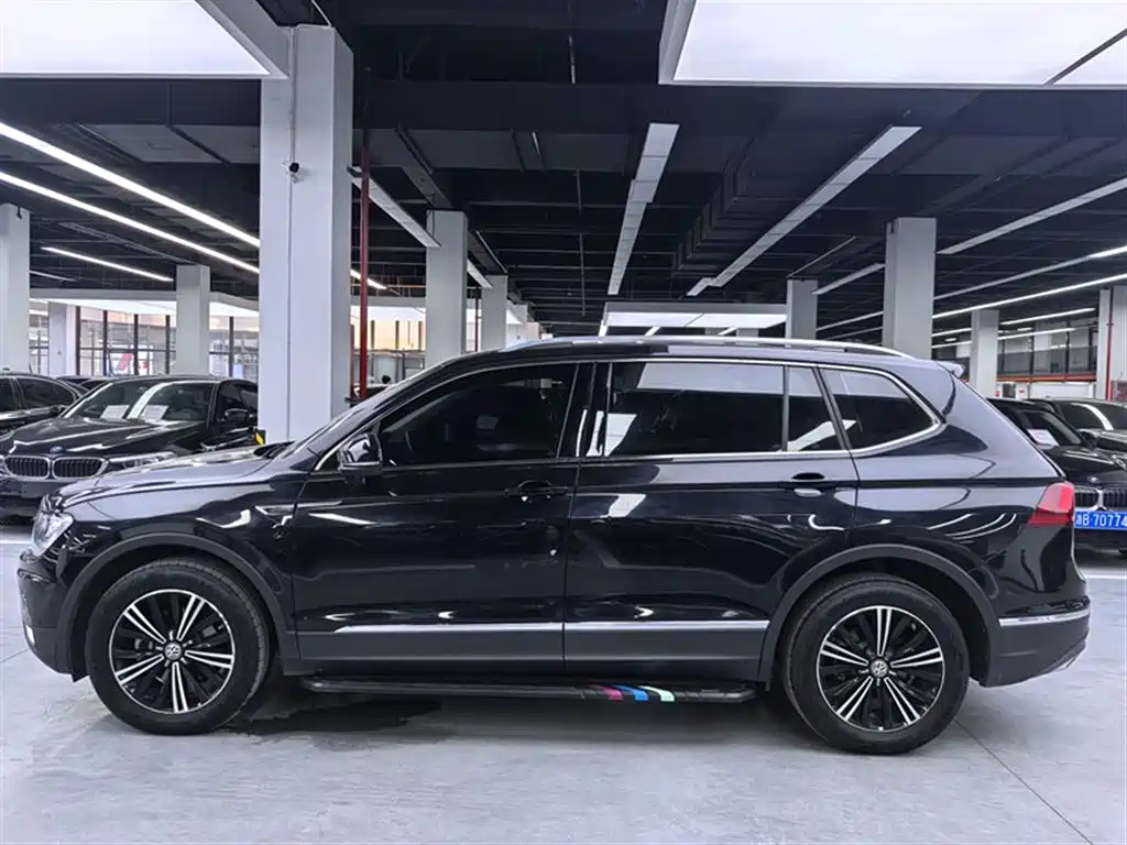 Volkswagen Tiguan L 2020 330TSI Auto 2WD Panorama Comfort China VI фото 4