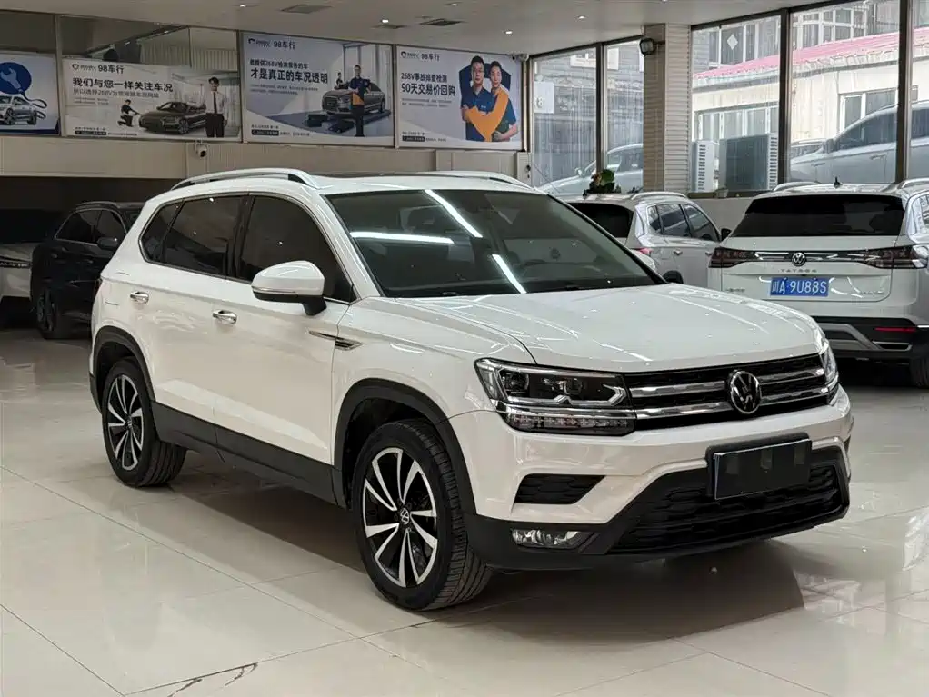 Volkswagen Tharu 2022 280TSI FWD Luxury Edition фото 3